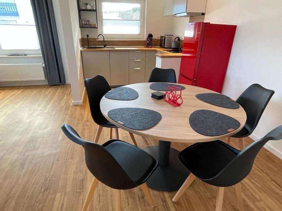 Suedschleife Appartements - App. 2 - Wlan - Direkt Am Ring Reimerath Buitenkant foto
